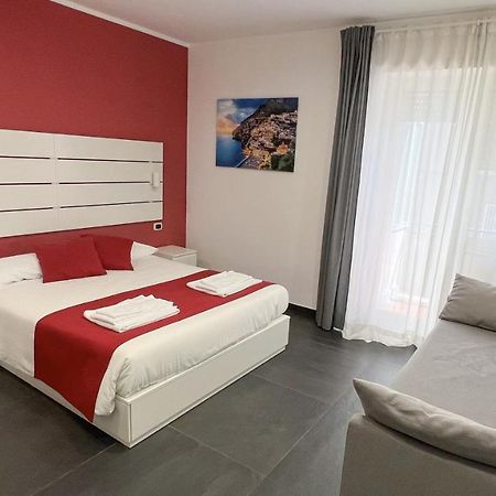 Soave Rooms Napoli Esterno foto