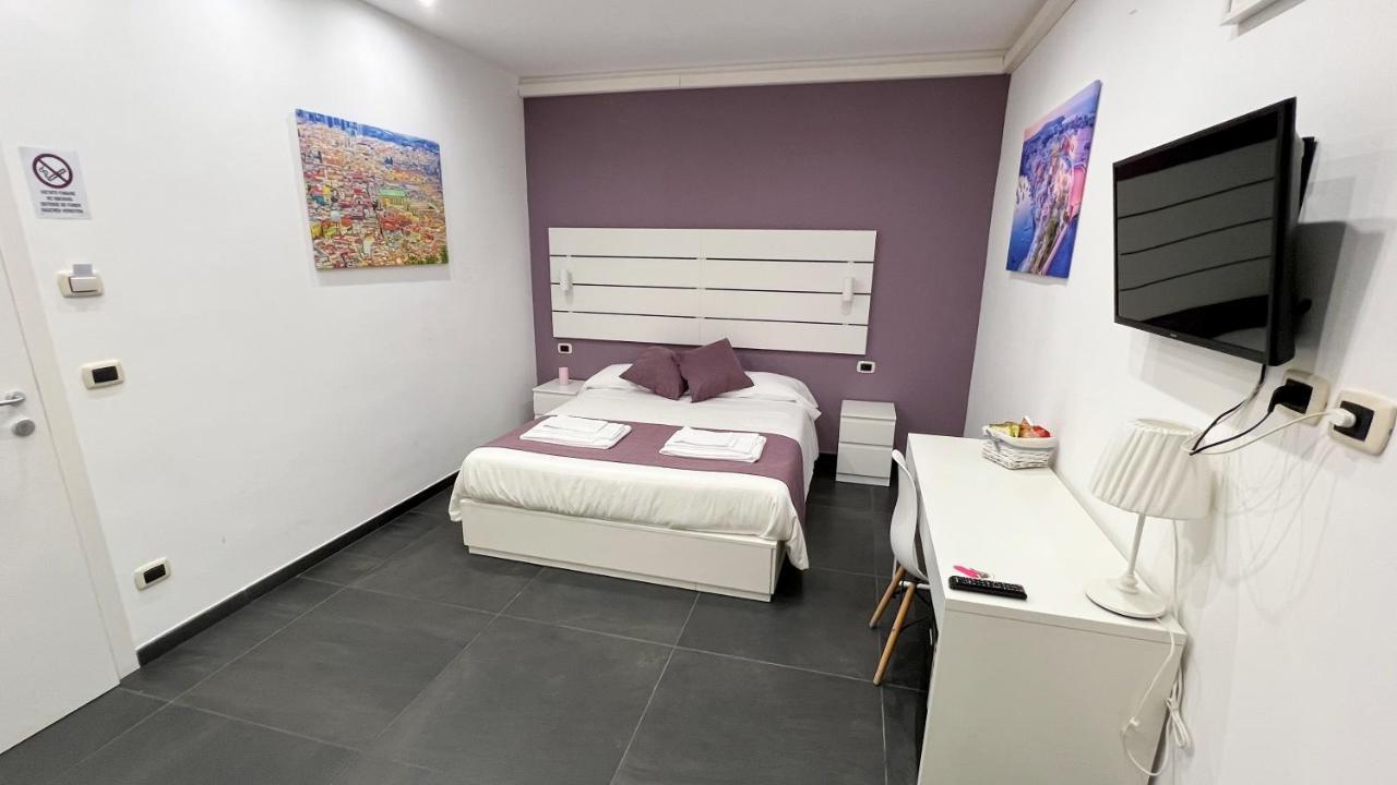 Soave Rooms Napoli Esterno foto