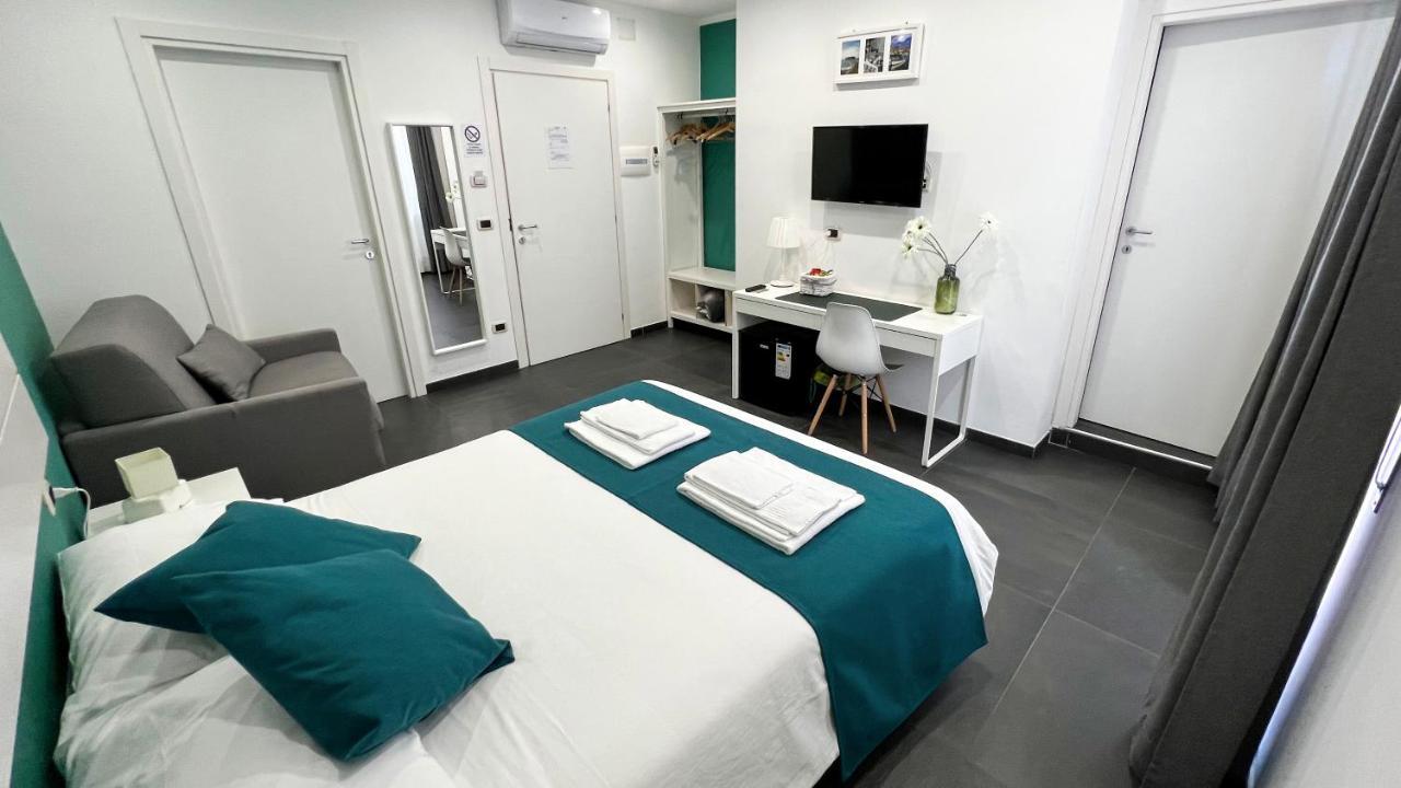 Soave Rooms Napoli Esterno foto