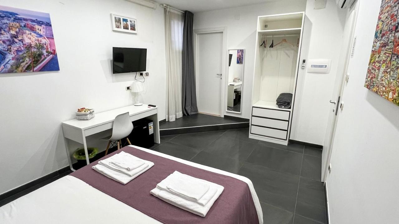 Soave Rooms Napoli Esterno foto