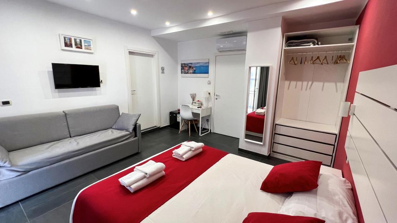 Soave Rooms Napoli Esterno foto