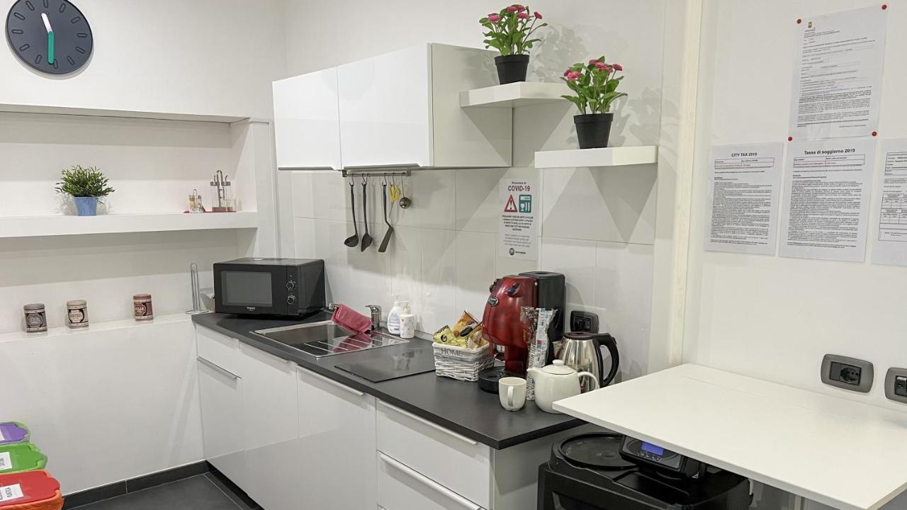 Soave Rooms Napoli Esterno foto