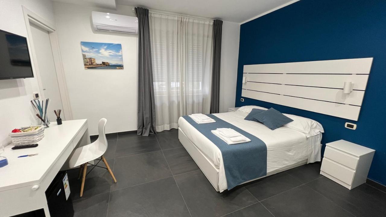 Soave Rooms Napoli Esterno foto